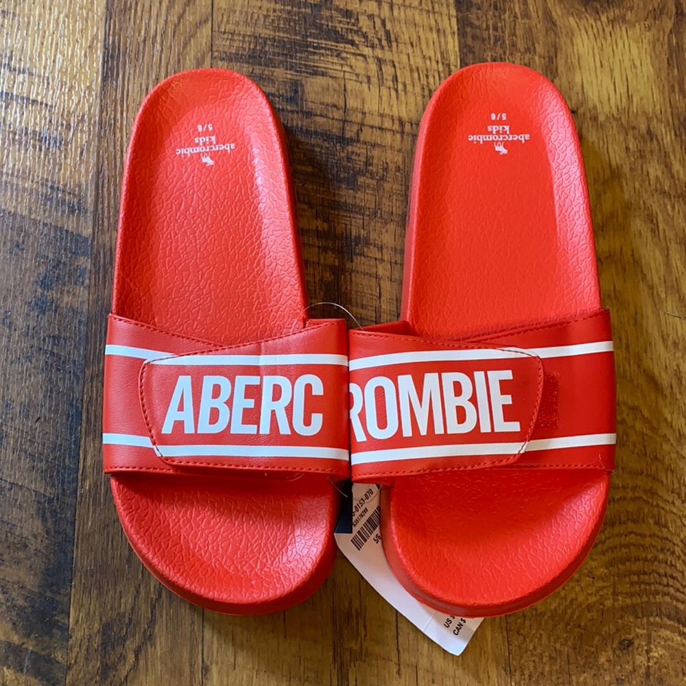 Brand New! Abercrombie sandals